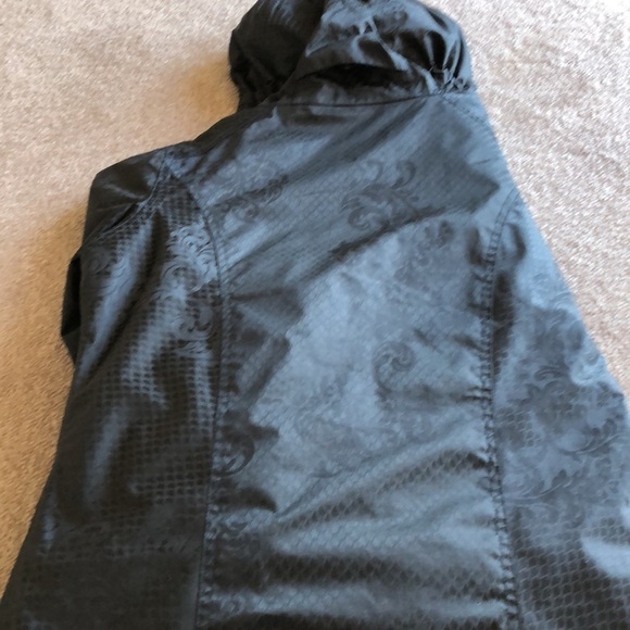 686 Parklan Insulated Jacket Size Small - Picture 5 of 6